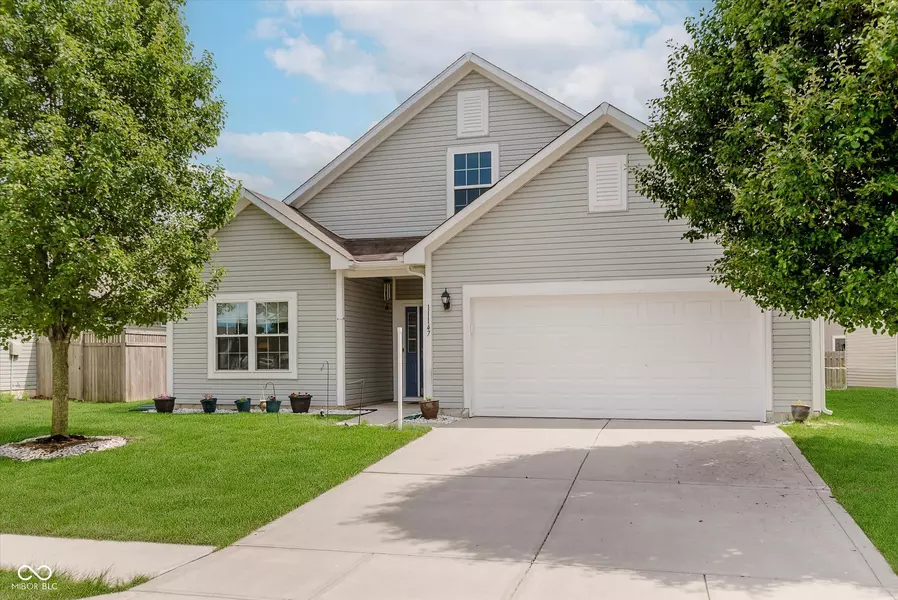 11147 Seabiscuit DR, Noblesville, IN 46060