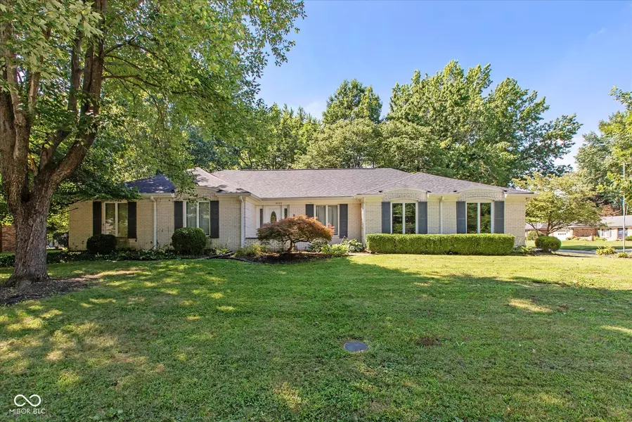 8729 Chapel Glen DR, Indianapolis, IN 46234