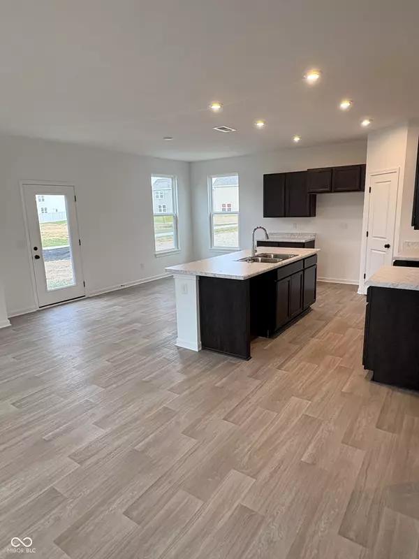 Shelbyville, IN 46176,1826 Twelve Oaks DR