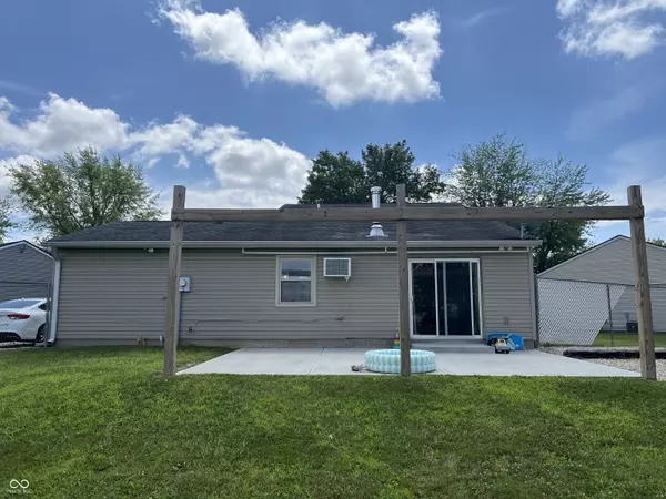 Indianapolis, IN 46237,5218 Padre LN
