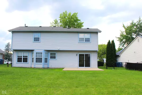 Indianapolis, IN 46229,1527 Warren Lake CT