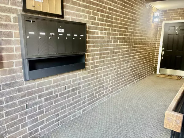 Noblesville, IN 46062,201 Bluff CIR #B