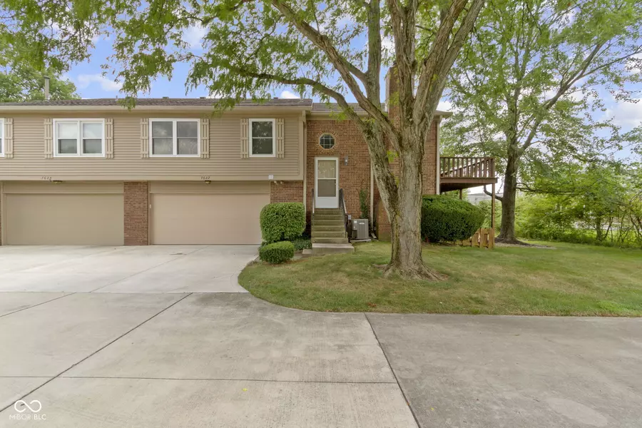 7622 Castleton Farms W DR, Indianapolis, IN 46256