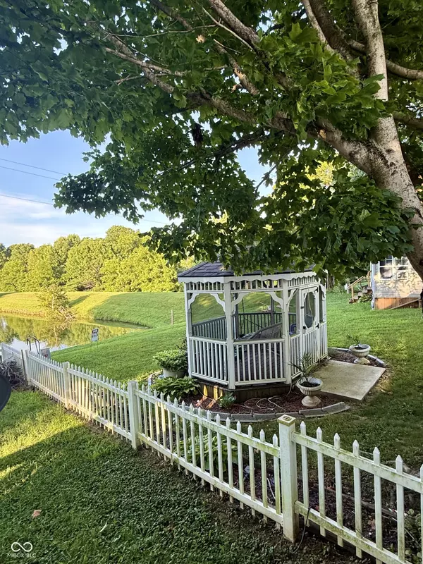 Liberty, IN 47353,5943 S State Road 101 3-21/3-22