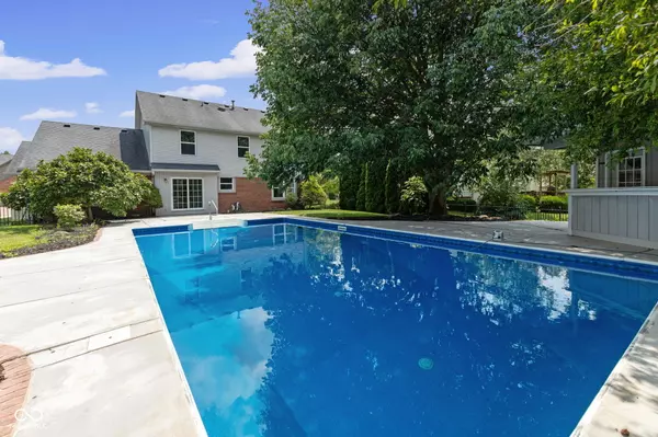 Whiteland, IN 46184,30 Sara CT