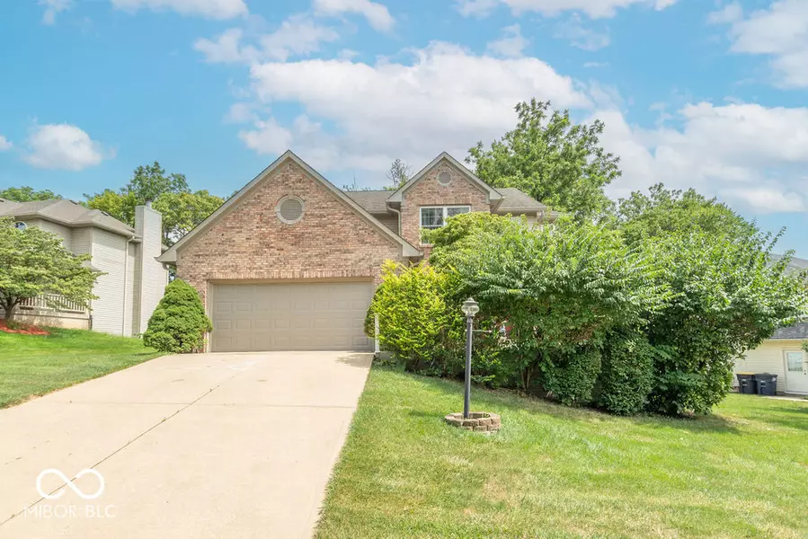 619 Charnwood Pkwy, Beech Grove, IN 46107