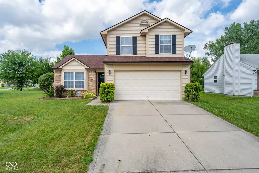 2818 Driving Wind WAY, Indianapolis, IN 46268