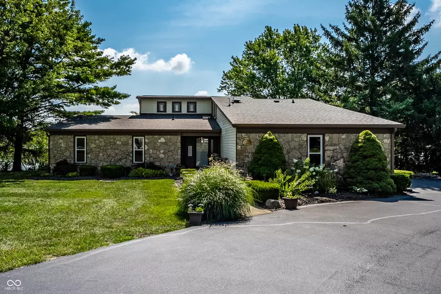 5361 N Fortville PIKE, Greenfield, IN 46140