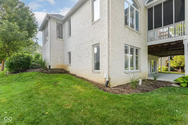 Indianapolis, IN 46236,6610 Royal Oakland DR