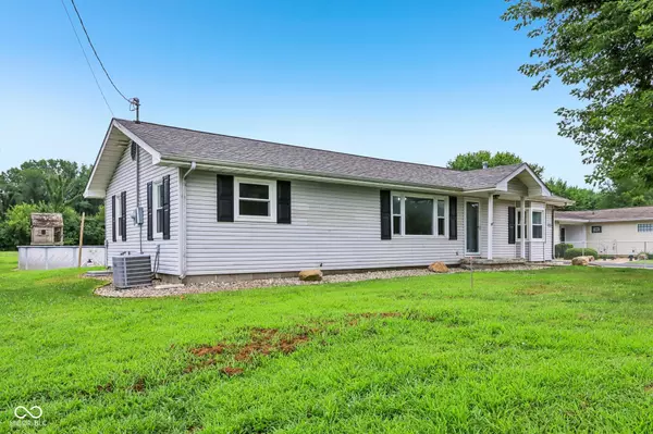 Greenfield, IN 46140,1751 E Main ST