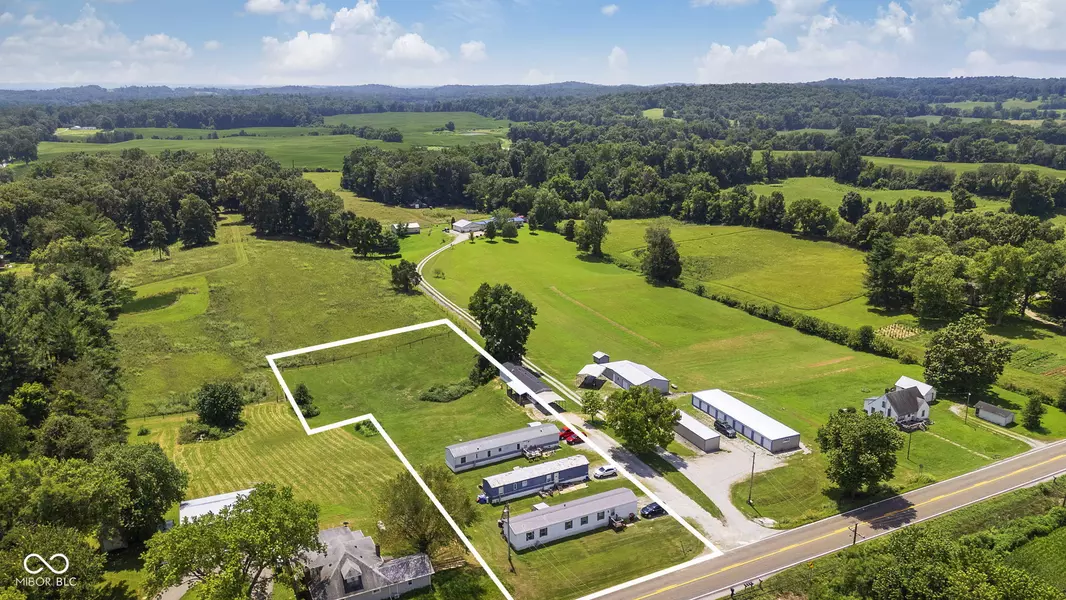 24 Lilly LN, Springville, IN 47462
