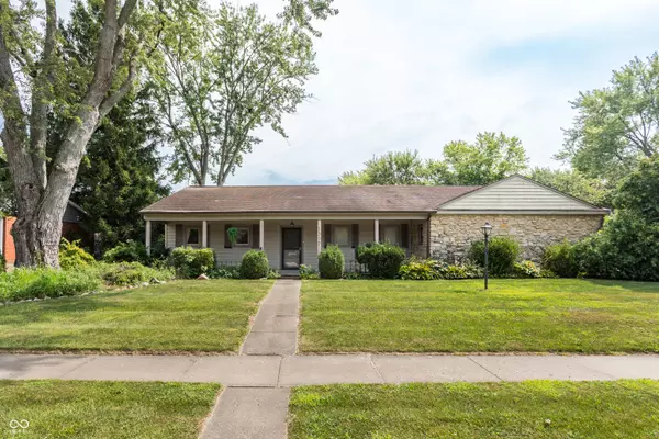 1397 Dallas DR, Plainfield, IN 46168