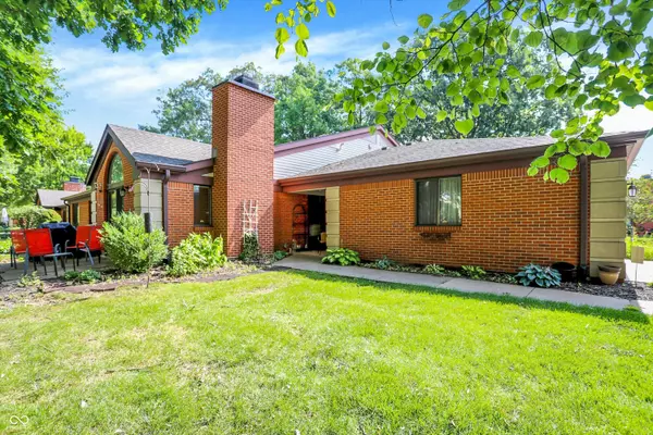 2206 Emily DR, Indianapolis, IN 46260