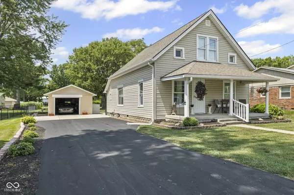 218 N West ST, Bargersville, IN 46106