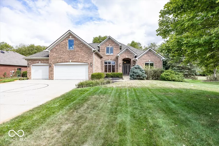 4181 S Village ROW, New Palestine, IN 46163