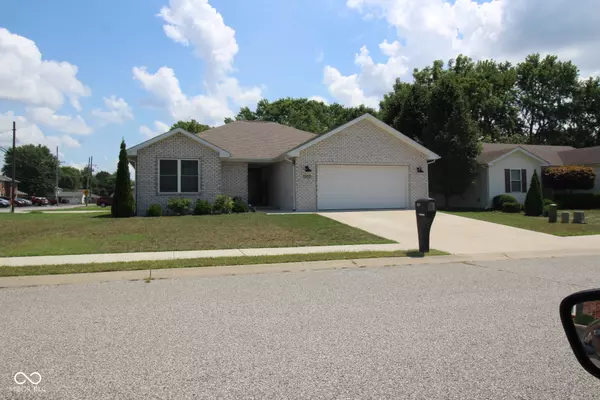 Seymour, IN 47274,1000 James AVE