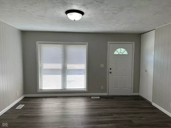Indianapolis, IN 46226,3965 Alsace PL