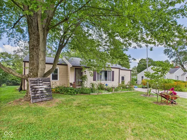 Chesterfield, IN 46017,122 Lake ST