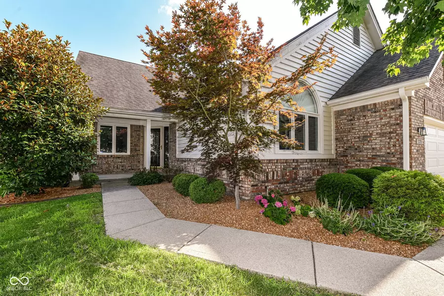 7279 River Glen DR, Fishers, IN 46038