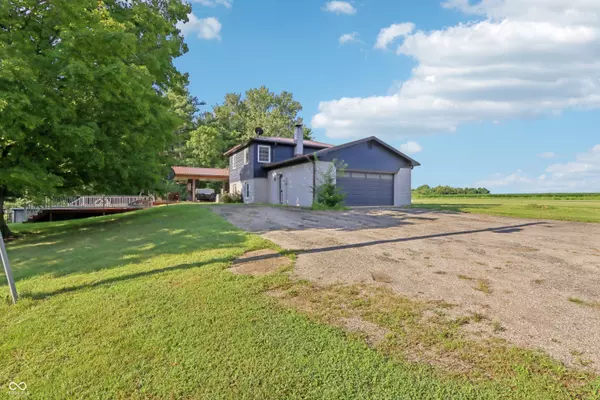 Veedersburg, IN 47987,335 N Corporation Line RD