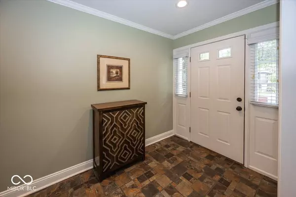 Indianapolis, IN 46260,1720 Sturbridge RD