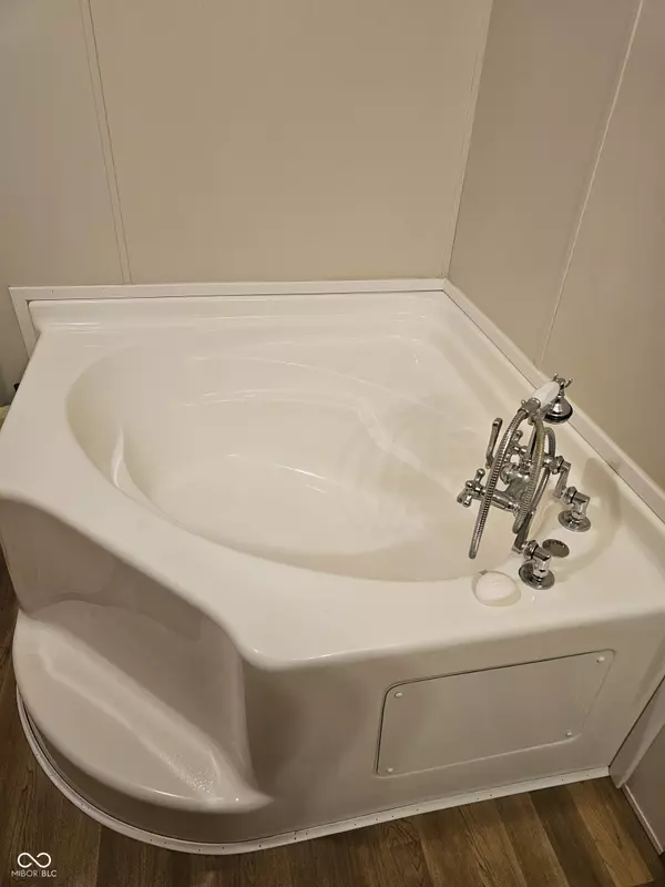 Bainbridge, IN 46105,6410 E Us Highway 36