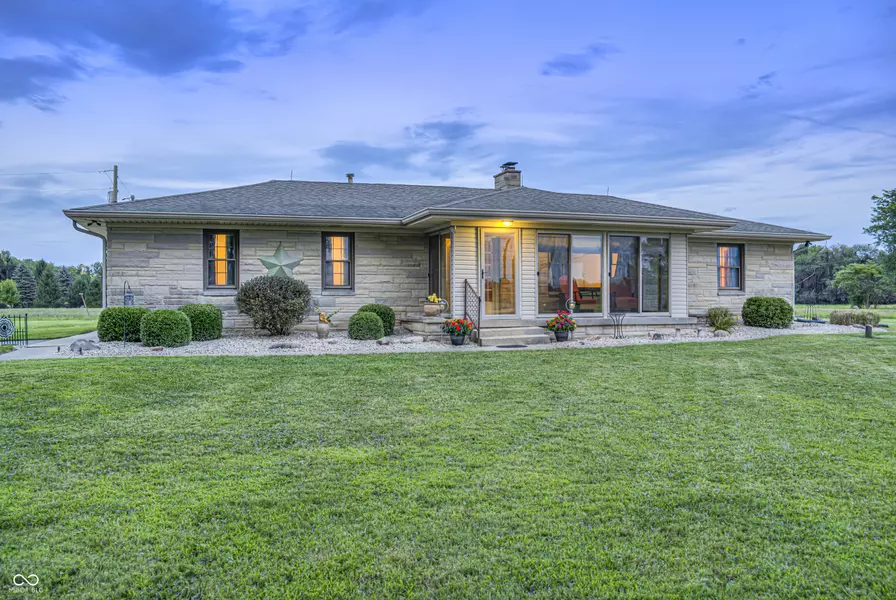 417 N 300 W, Greenfield, IN 46140