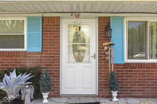 Indianapolis, IN 46219,431 Melvenia ST