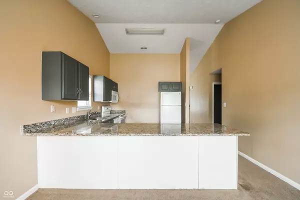 Indianapolis, IN 46241,5136 Hodson PL