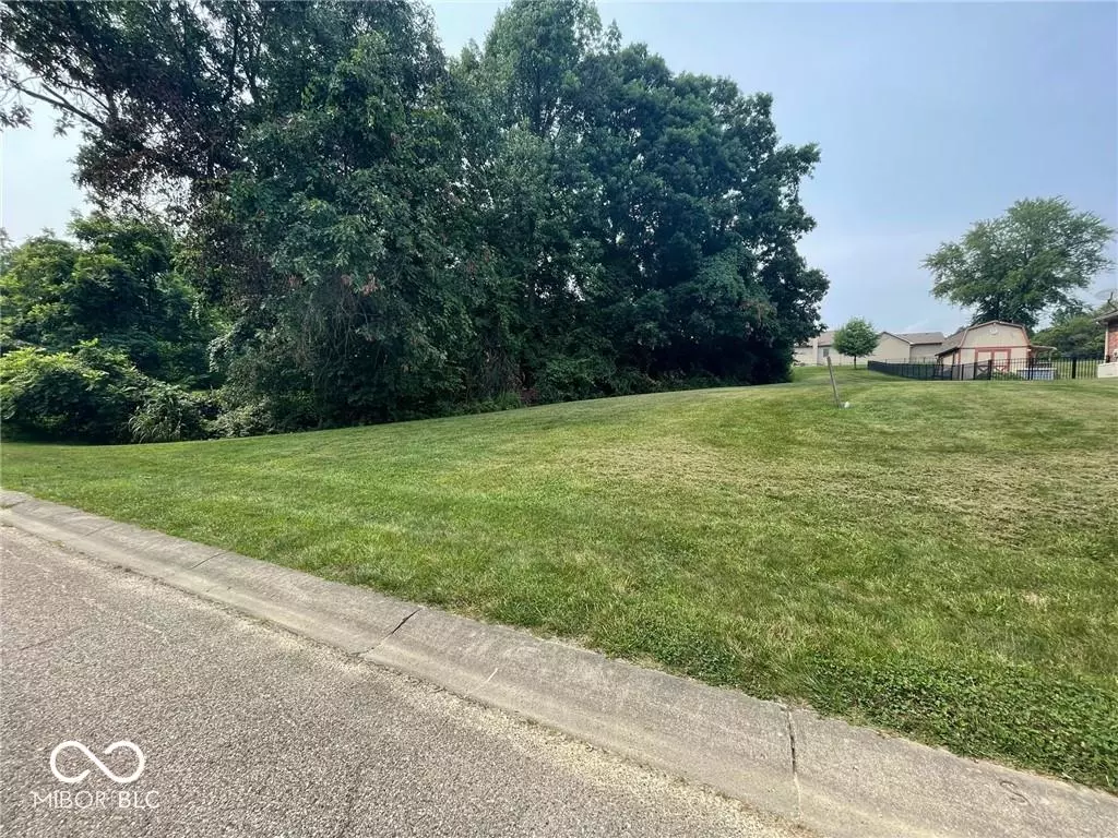 Martinsville, IN 46151,766 E Timber DR
