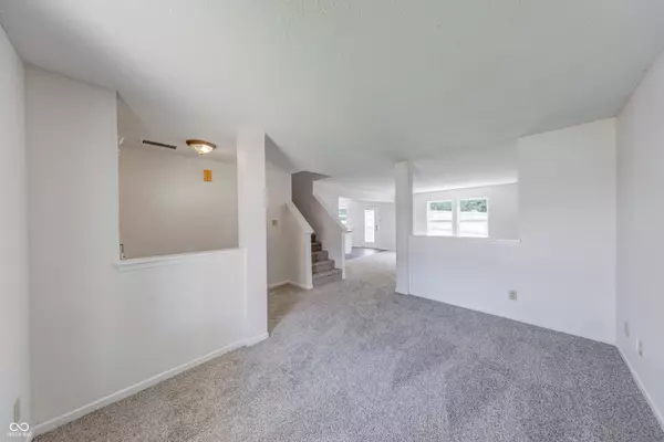 Indianapolis, IN 46113,8747 Browns Valley CT