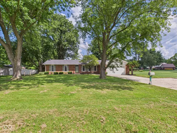 Anderson, IN 46012,2208 E Cross ST