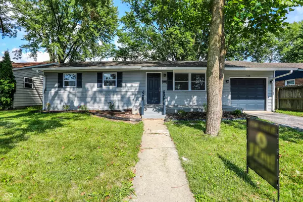 416 Linden LN, Plainfield, IN 46168