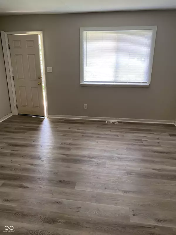 Indianapolis, IN 46227,1322 Norton AVE