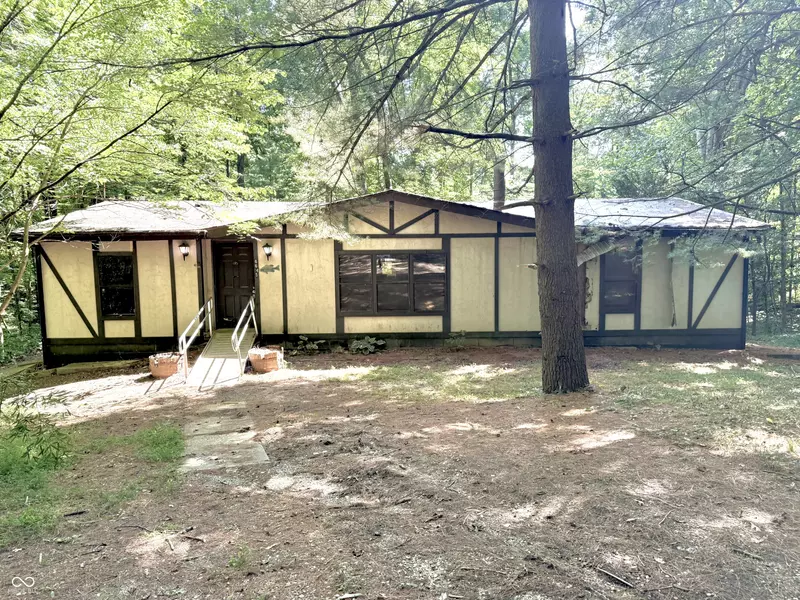 6645 Buffalo DR, Nineveh, IN 46164