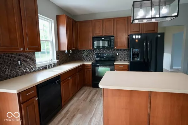 Bargersville, IN 46106,3273 Glenwillow CT