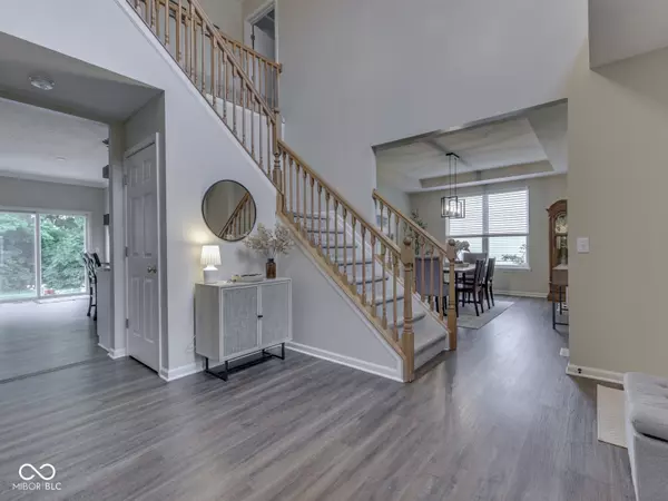 Greenwood, IN 46142,257 Wakefield DR E
