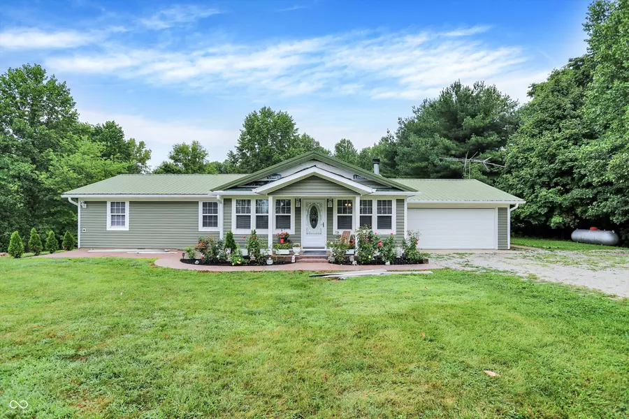 1577 Childers RD, Gosport, IN 47433