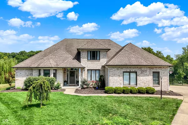 Indianapolis, IN 46220,6560 Calais CIR