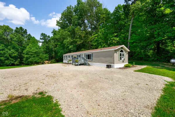 Trafalgar, IN 46181,7847 Bean Blossom RD