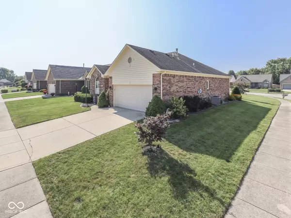 Greenwood, IN 46142,1647 Foxmere WAY