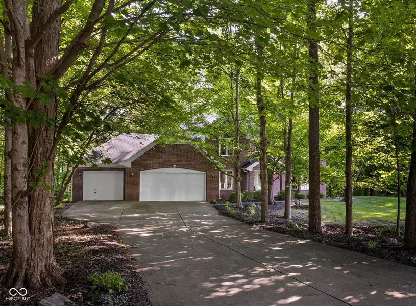 6388 Pin Oak DR, Mccordsville, IN 46055