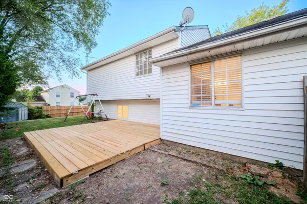 Columbus, IN 47201,1691 Wrenwood DR