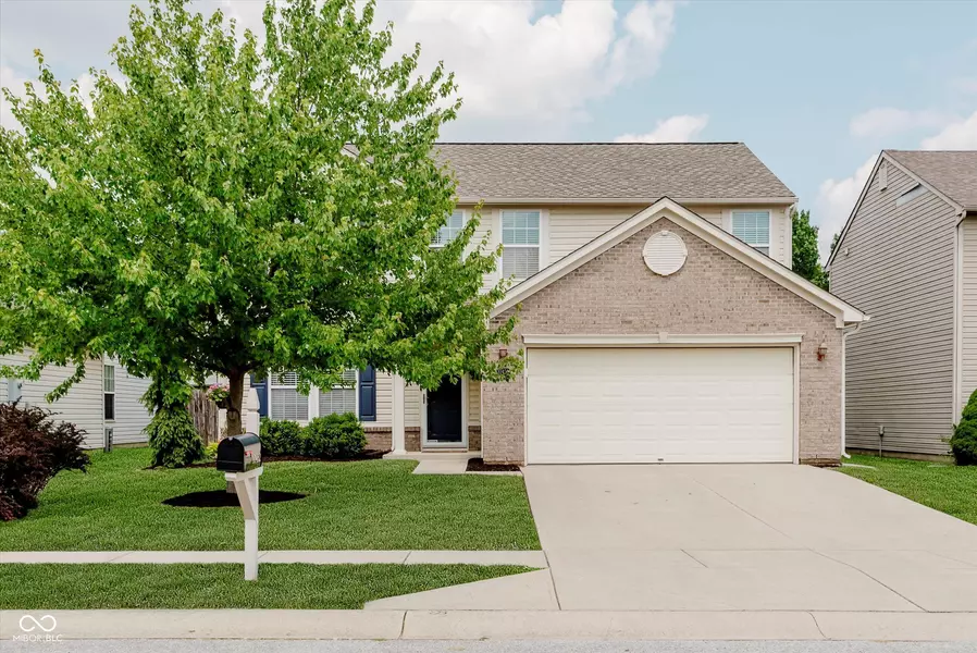 10452 Dark Star DR, Indianapolis, IN 46234