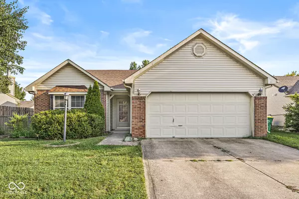 1944 Harvest Meadows DR S, Westfield, IN 46074