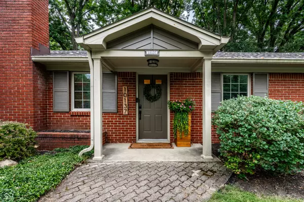 Carmel, IN 46280,10137 Carrollton AVE