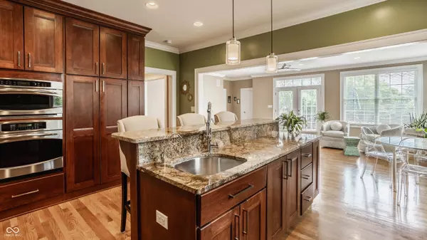 Indianapolis, IN 46260,7599 N Meridian ST