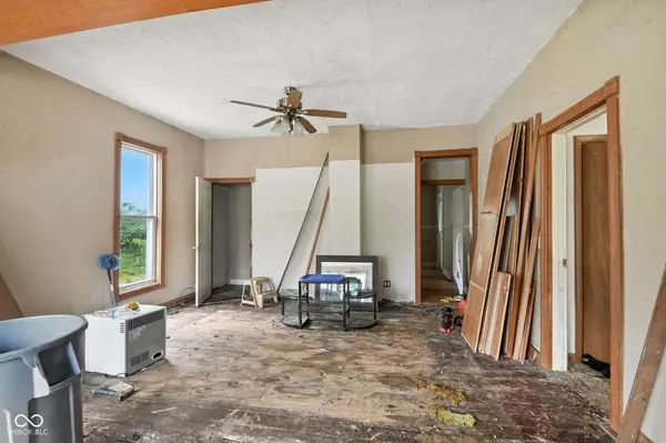 Alexandria, IN 46001,412 N Lincoln AVE