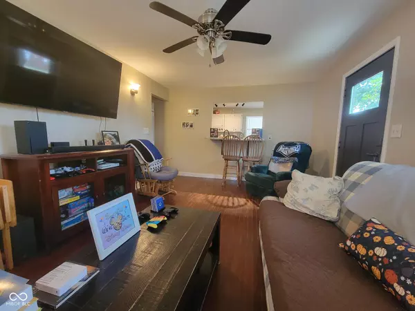 Columbus, IN 47203,2213 Chandler LN