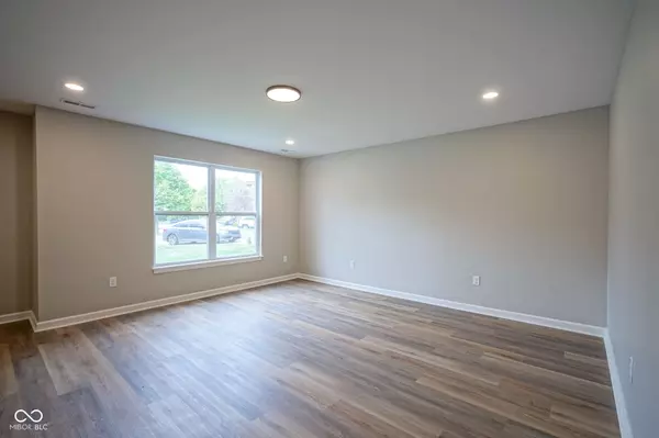 Noblesville, IN 46060,15296 Wolf Run CT